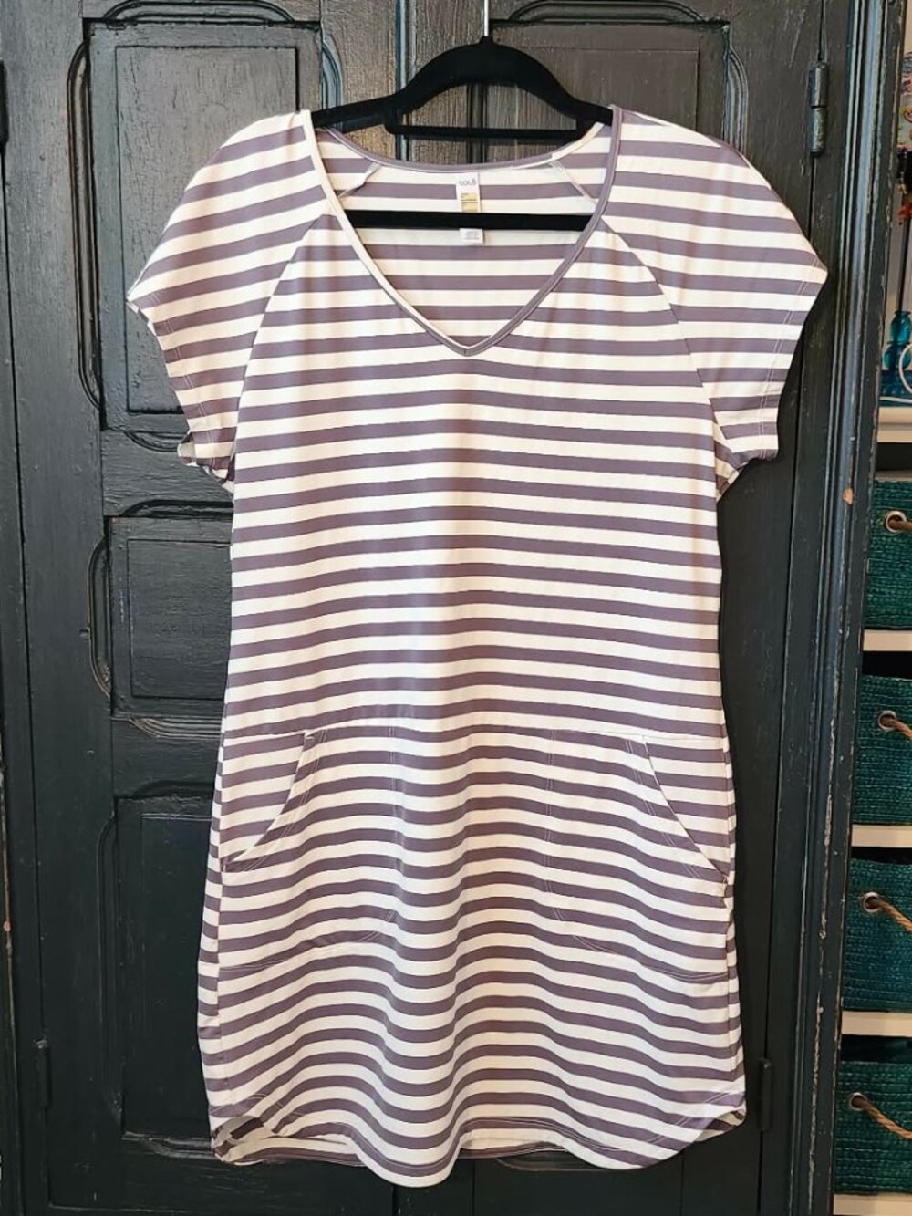 Lolë Energic Gray White Striped  V-Neck Dress Size L